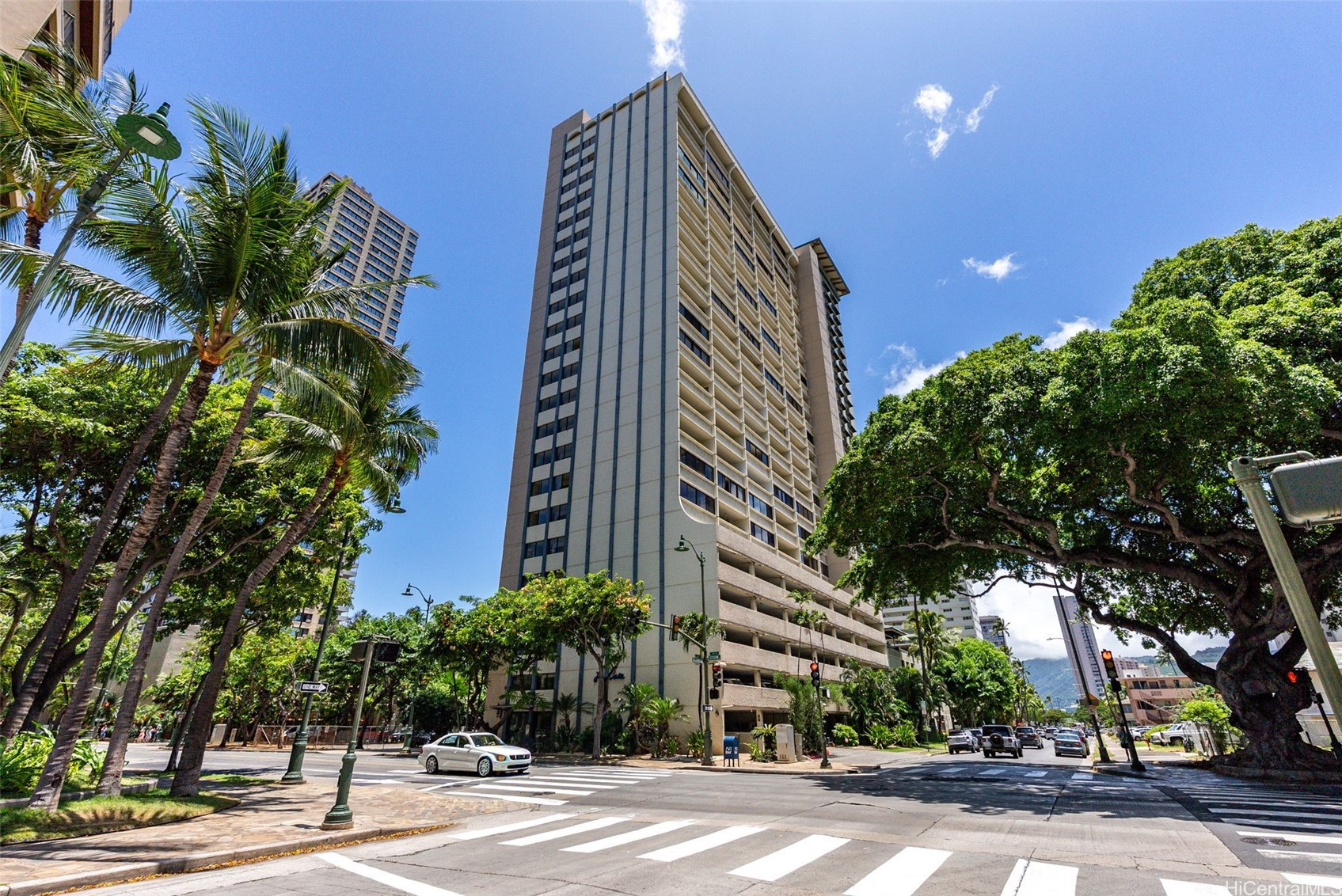 2092 Kuhio Avenue 2304 Property Photo 25