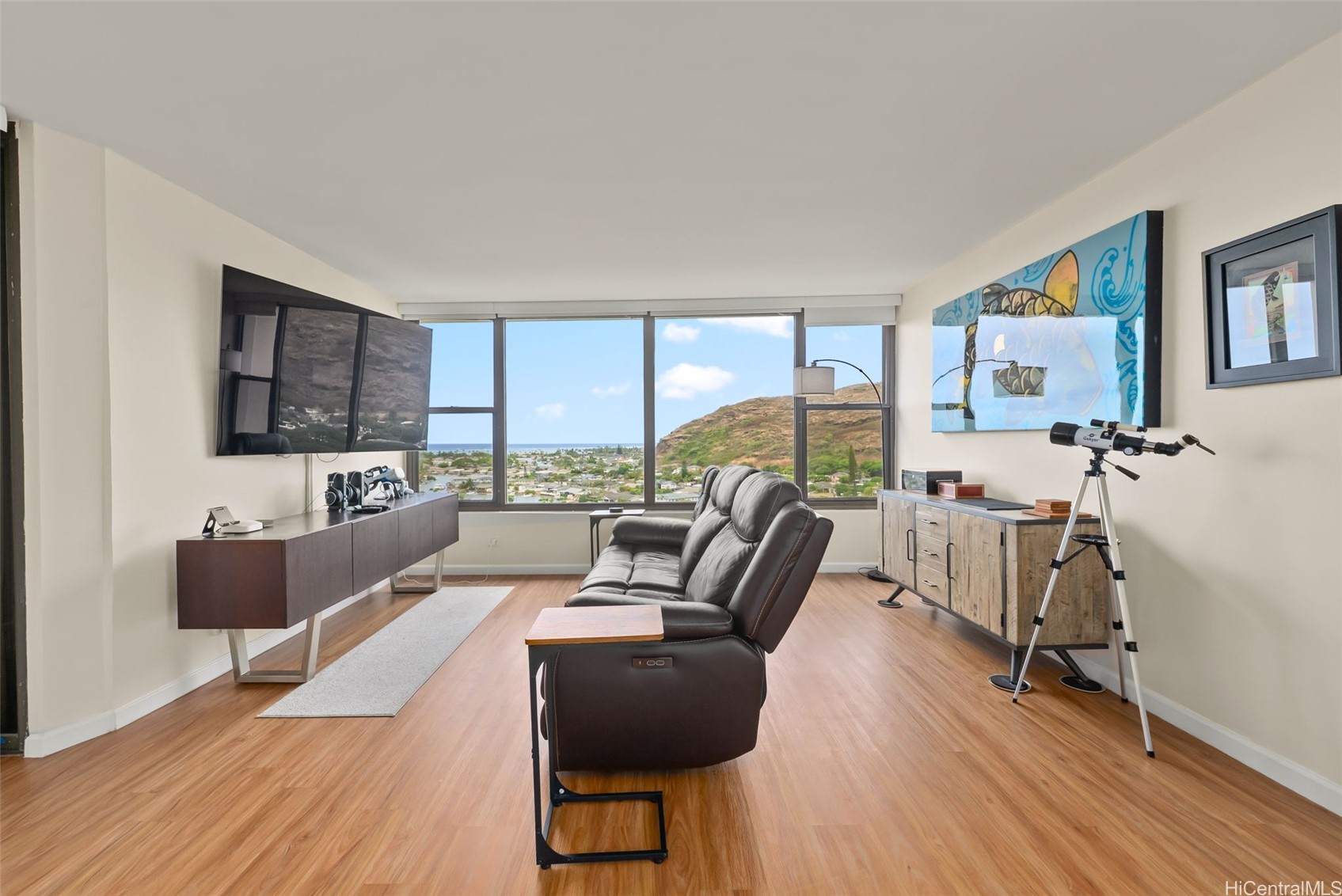 6710 Hawaii Kai Drive 1100 Property Photo 3