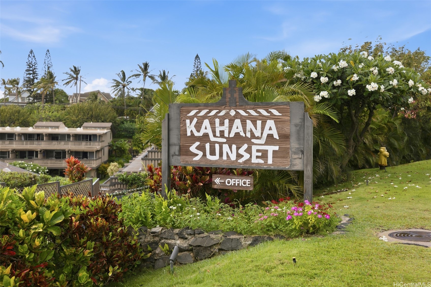 4909 Lower Honoapiilani Road E3e Property Photo 1