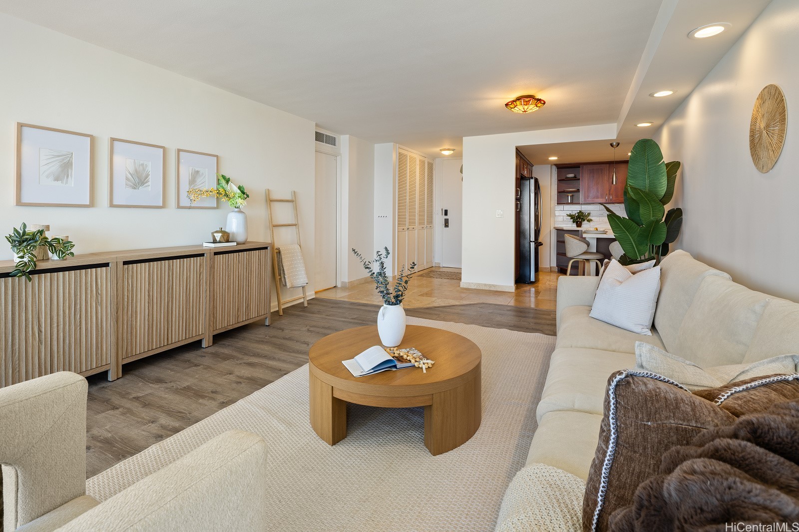1600 Ala Moana Boulevard 2808 Property Photo 6