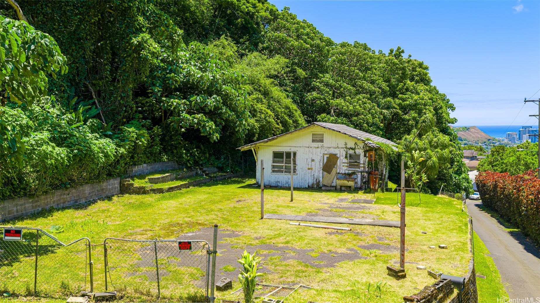 3025 Booth Road Property Photo 9