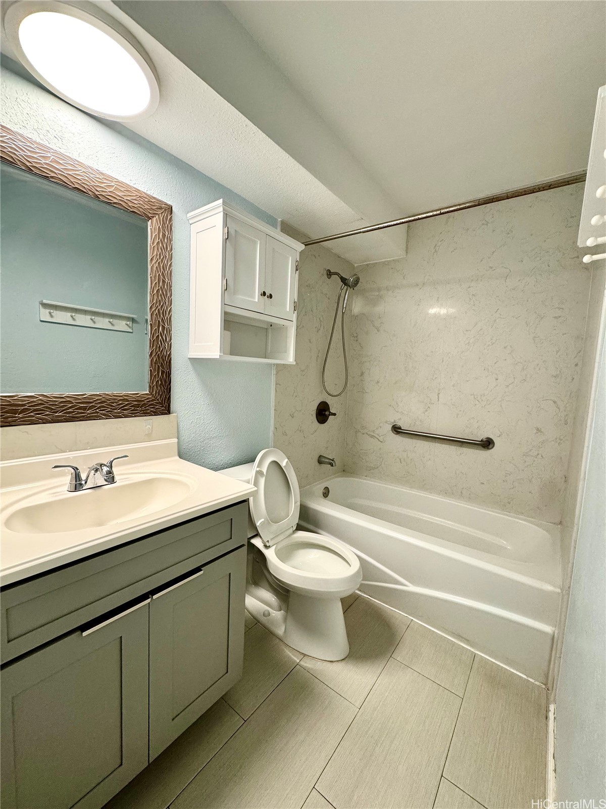 2092 Kuhio Avenue 1105 Property Photo 3