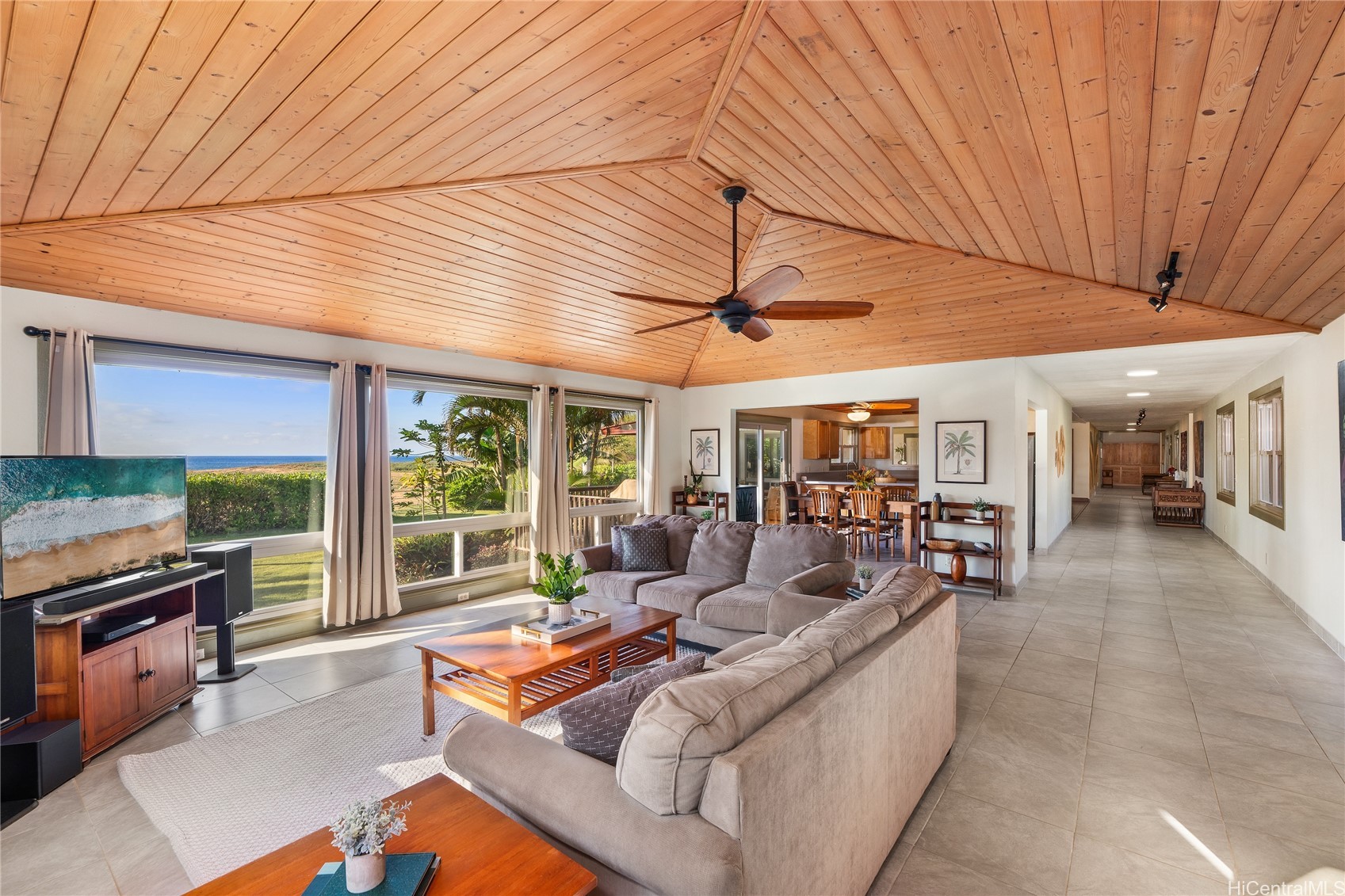 2946 Kalua Koi Road Property Photo 14