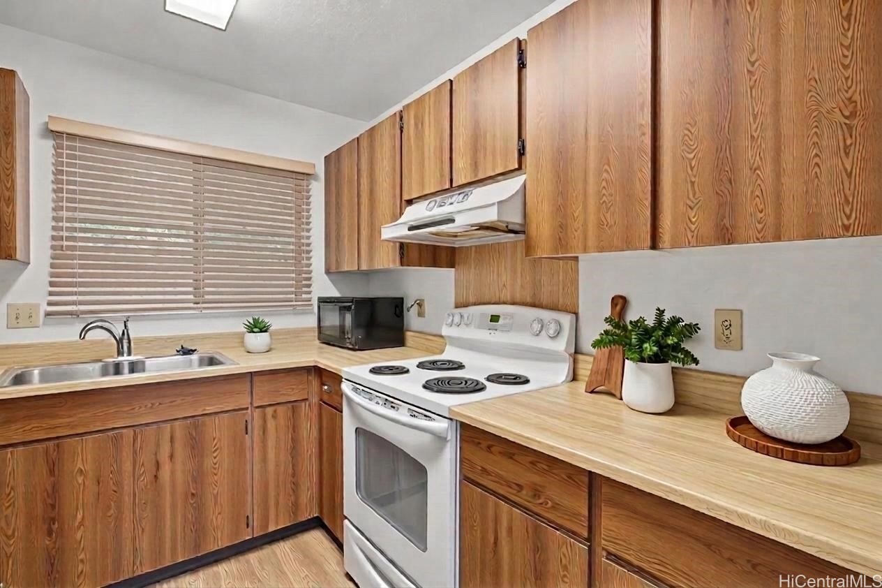 1241 Ala Alii Street 112 Property Photo 6