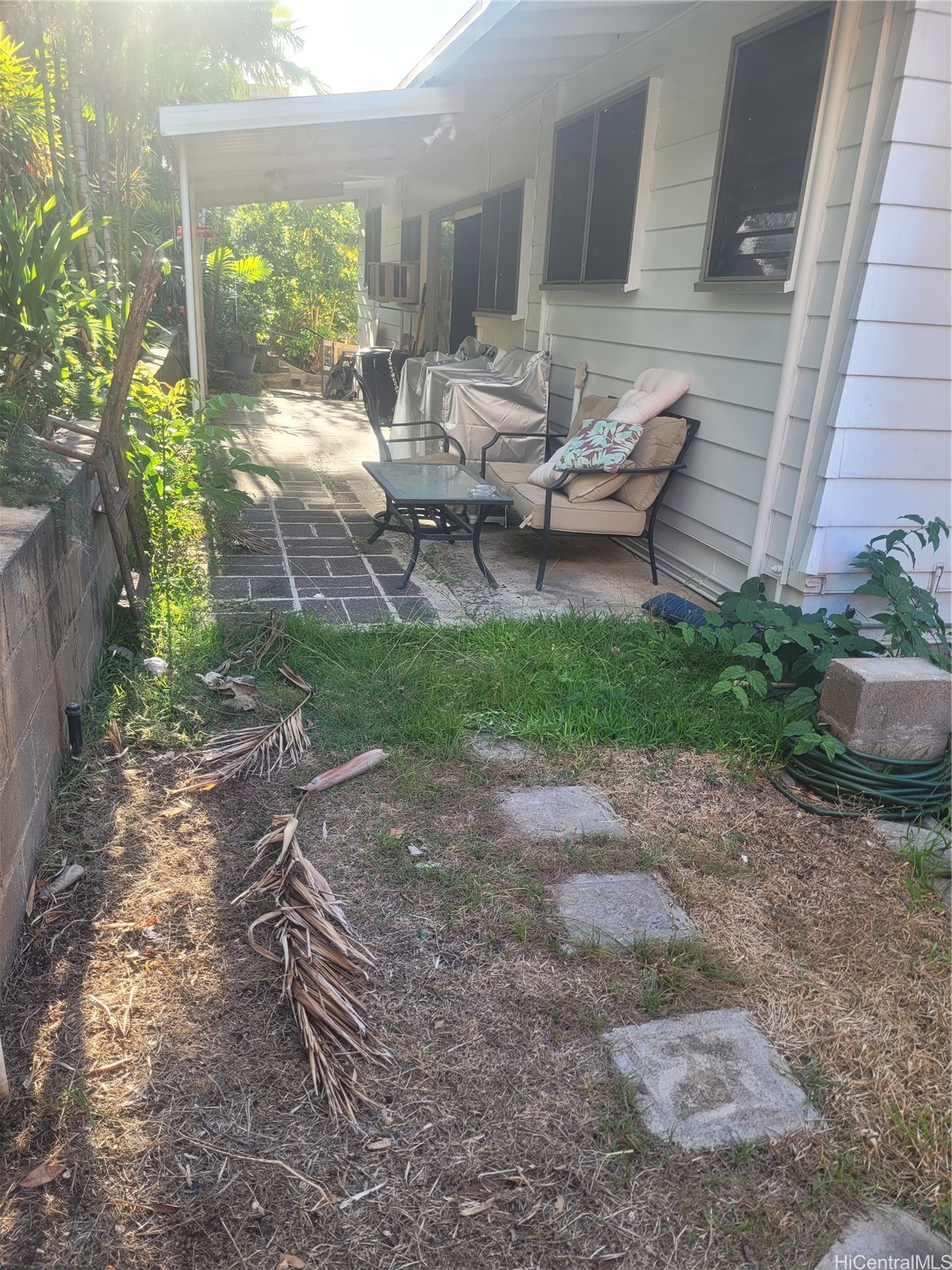 962 Spencer Street Property Photo 6