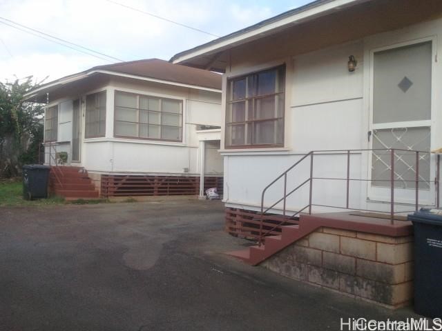 718 10th Avenue Property Photo 2