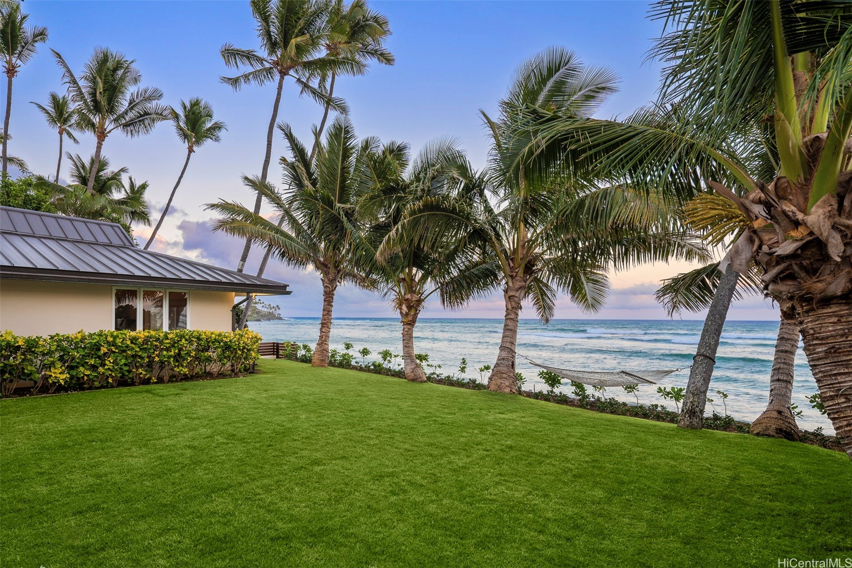 3735 C Diamond Head Road Property Photo 1