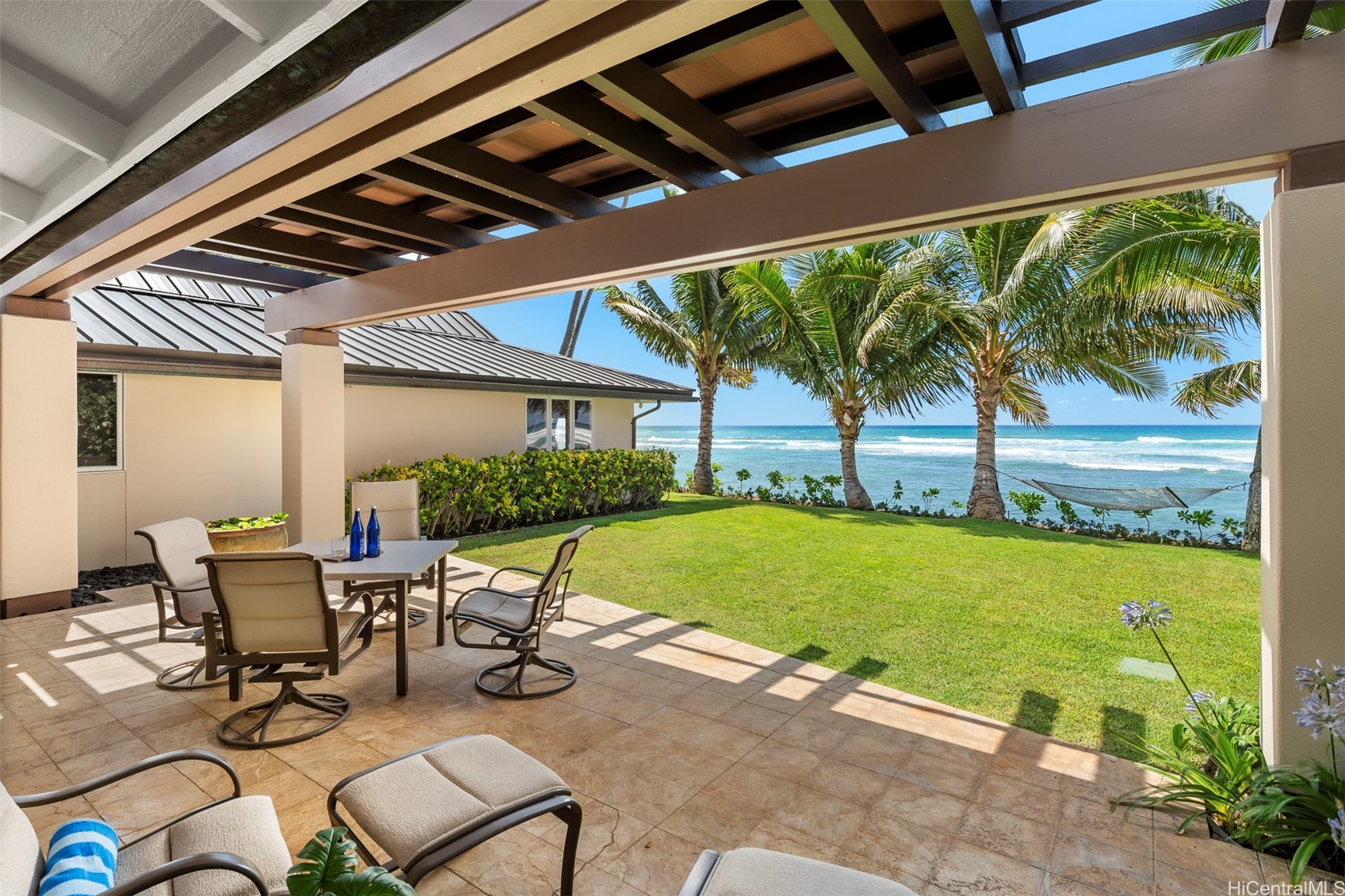 3735 C Diamond Head Road Property Photo 4