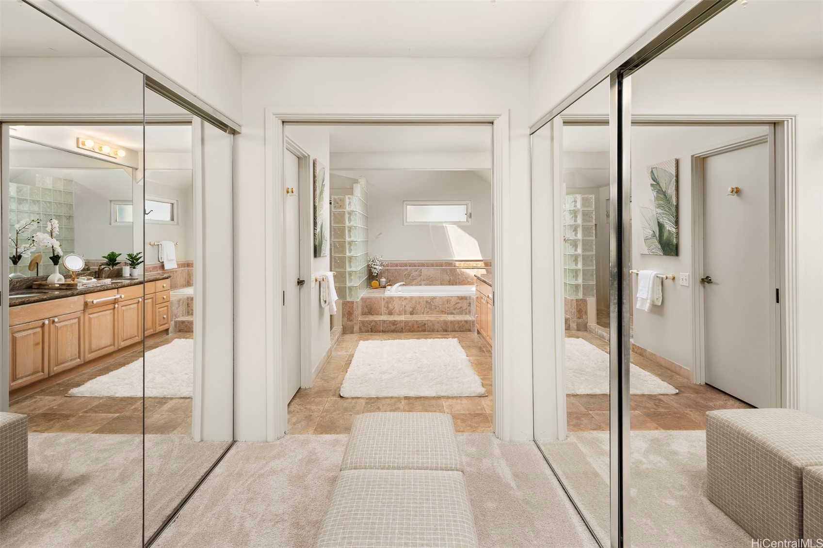 3735 C Diamond Head Road Property Photo 16