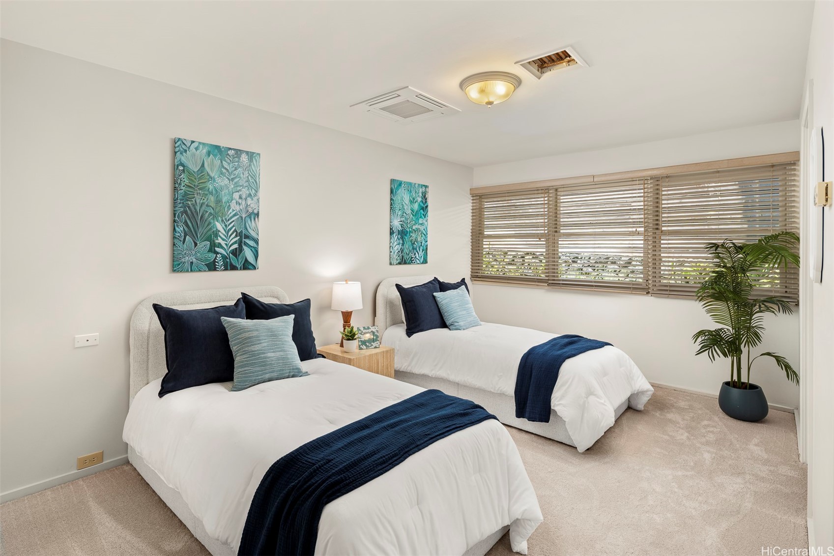3735 C Diamond Head Road Property Photo 20