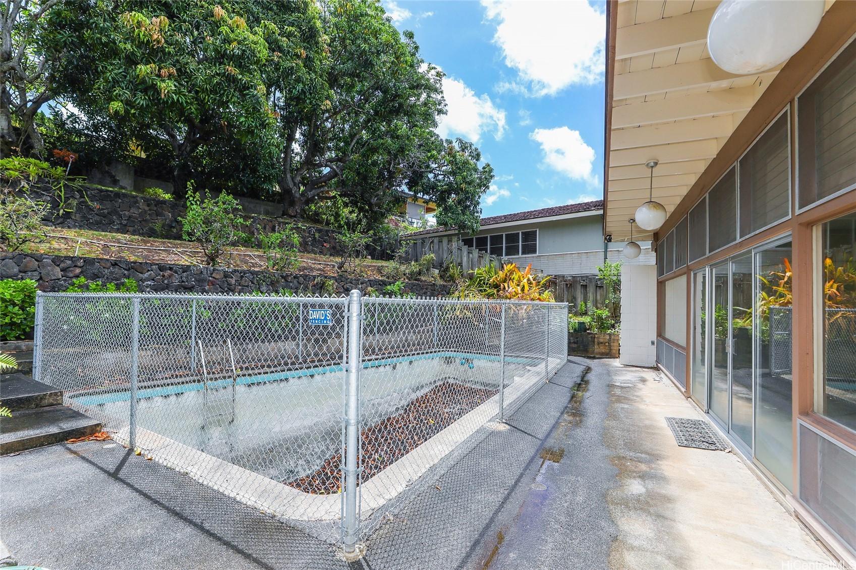 1944 D Ualakaa Street Property Photo 22