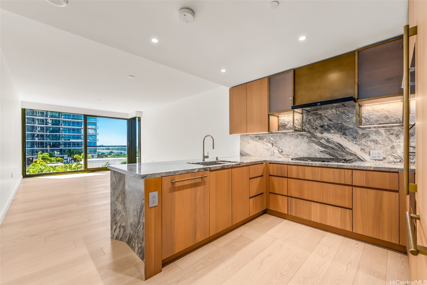 1100 Ala Moana Boulevard 906 Property Photo 8