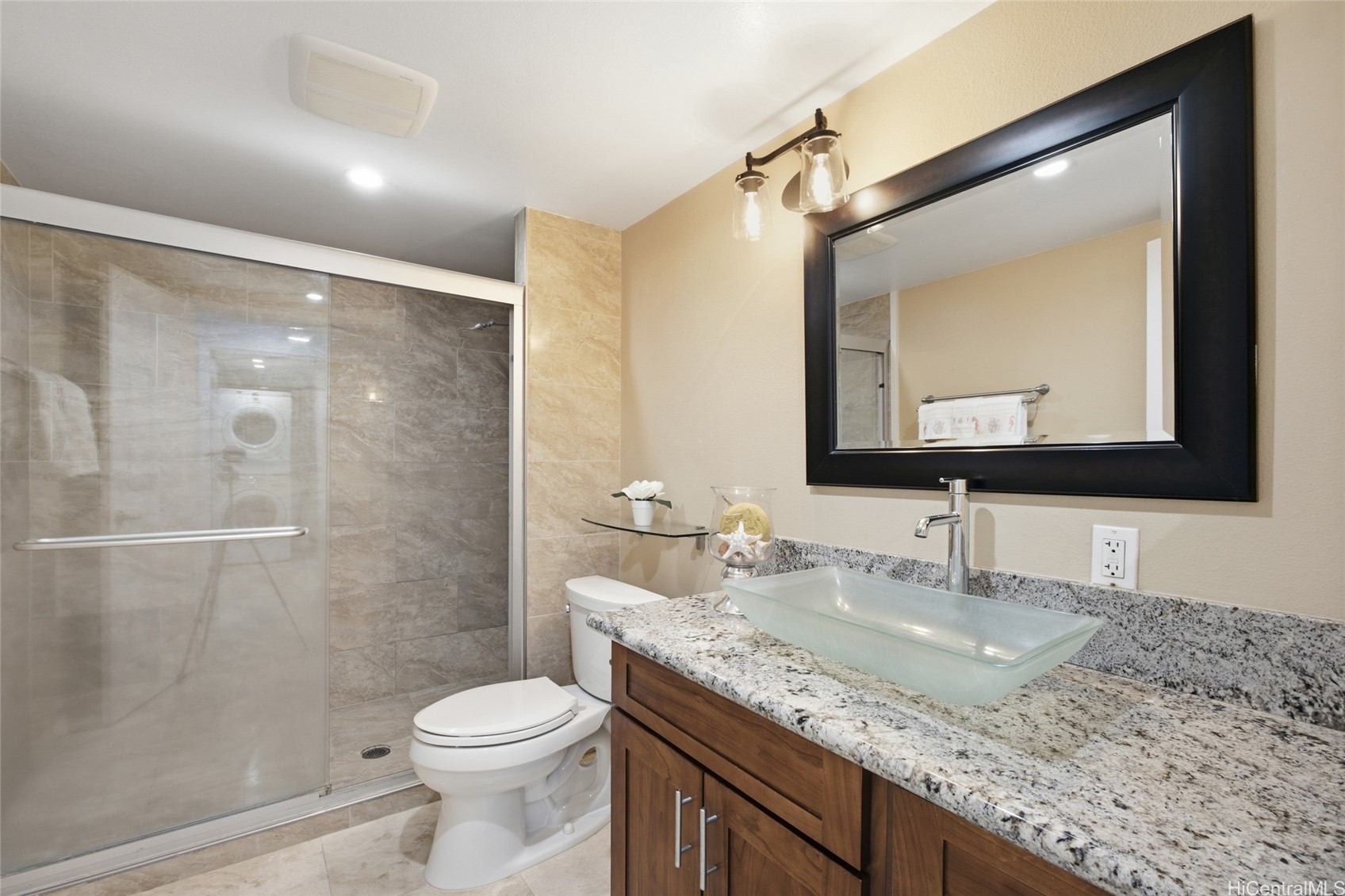920 Leighton Street Property Photo 17