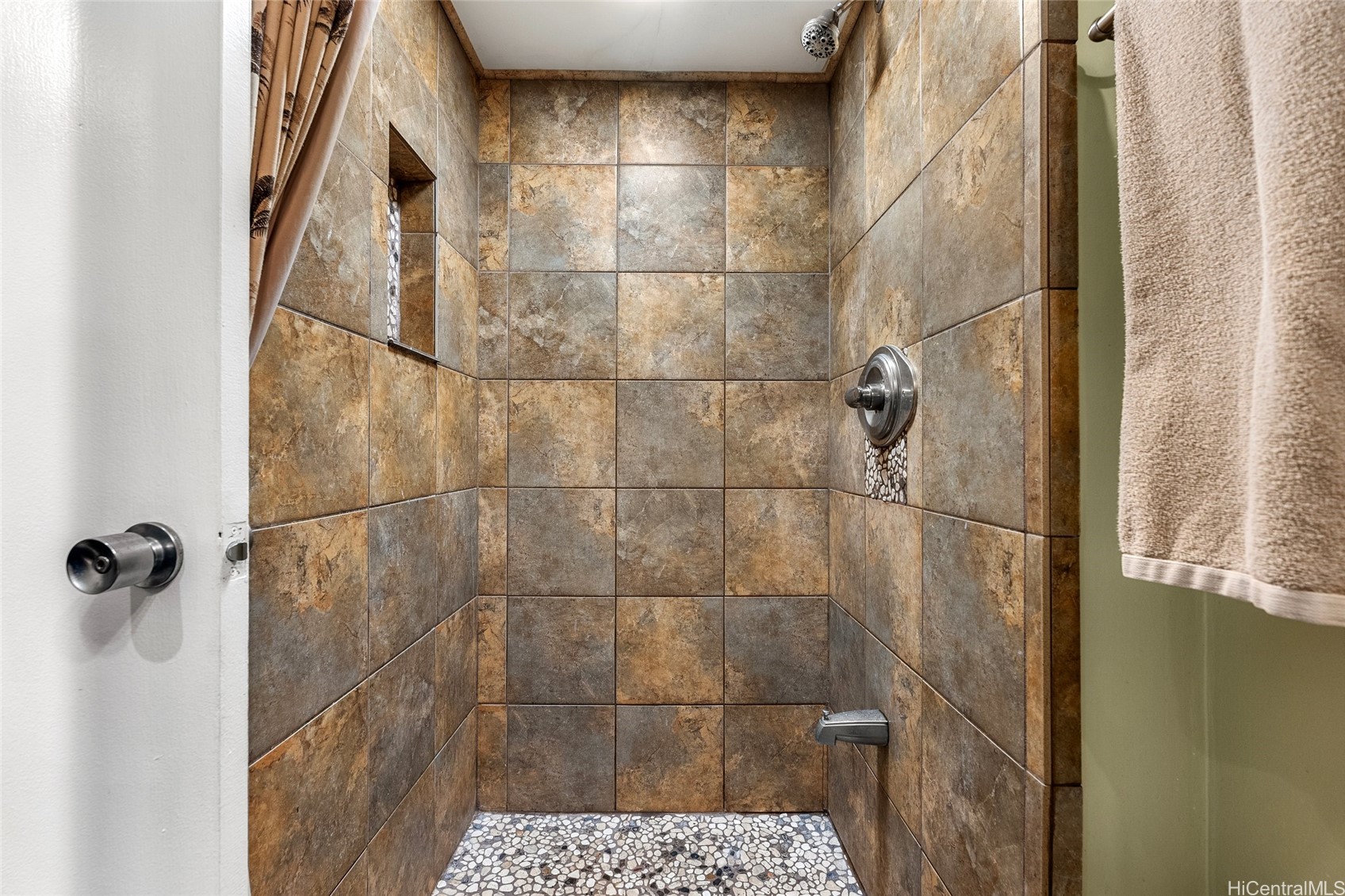 364 Seaside Avenue 507 Property Photo 11