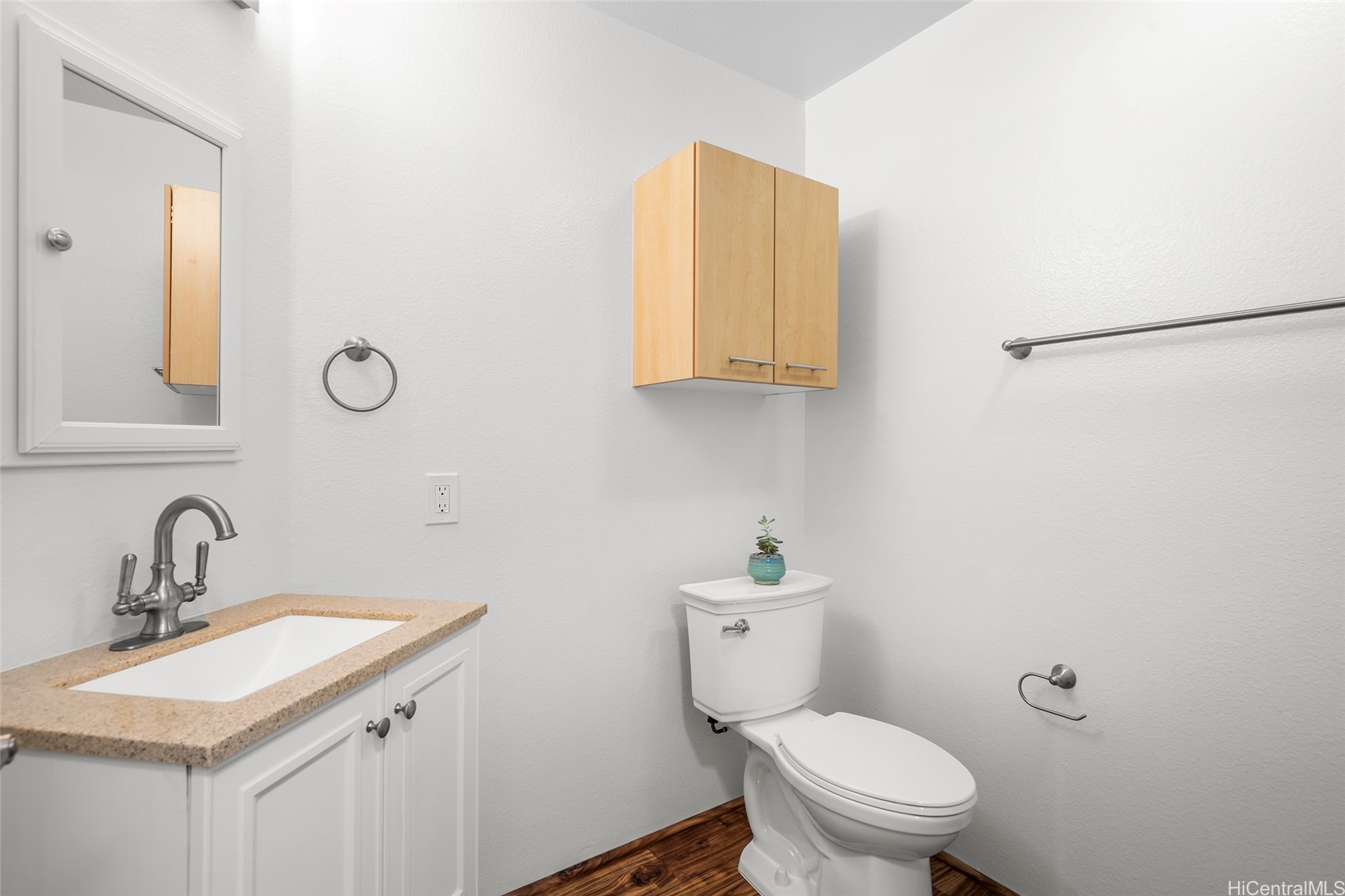 95-214 Kemu Place Property Photo 16
