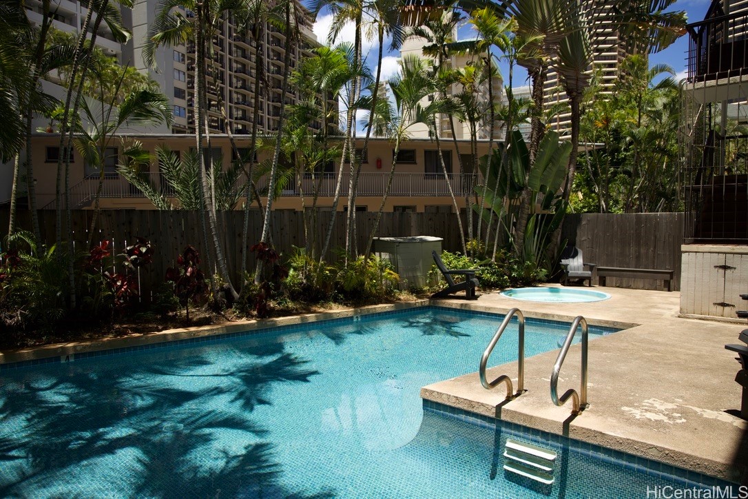 1867 Kaioo Drive 110 Property Photo 6
