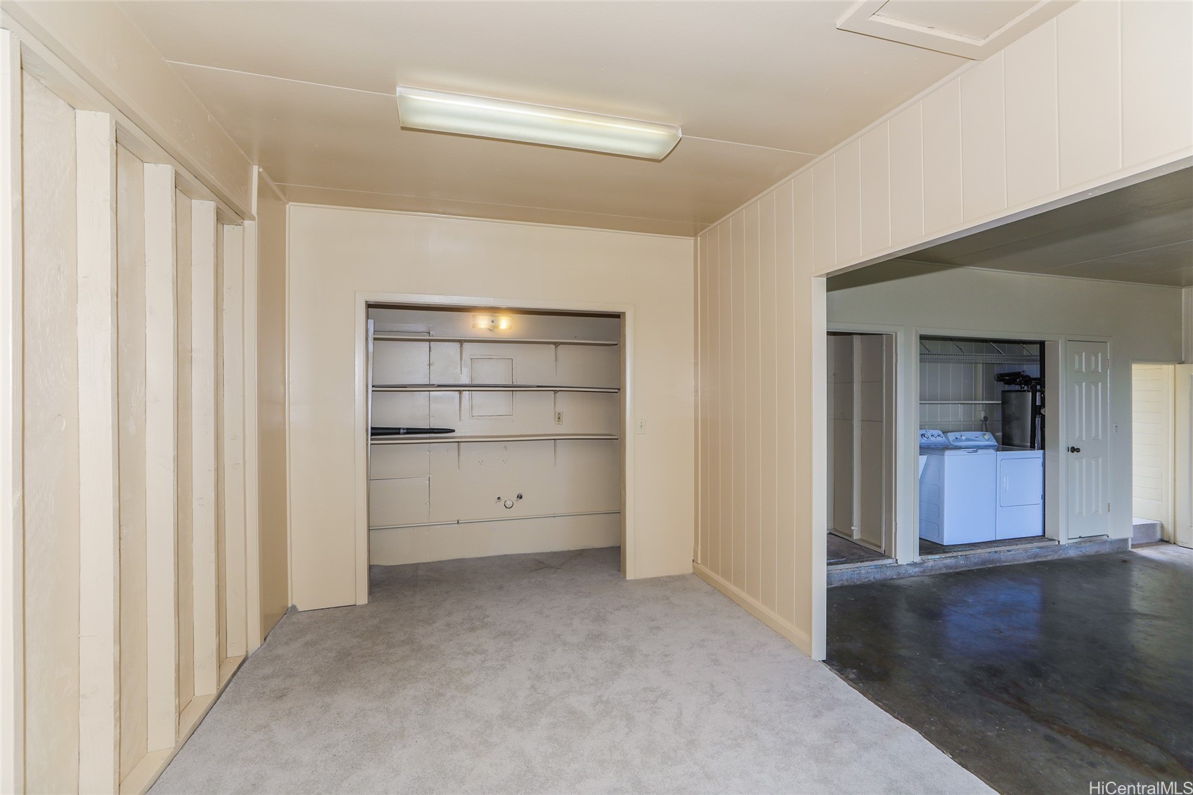 2490 Tantalus Drive Property Photo 23