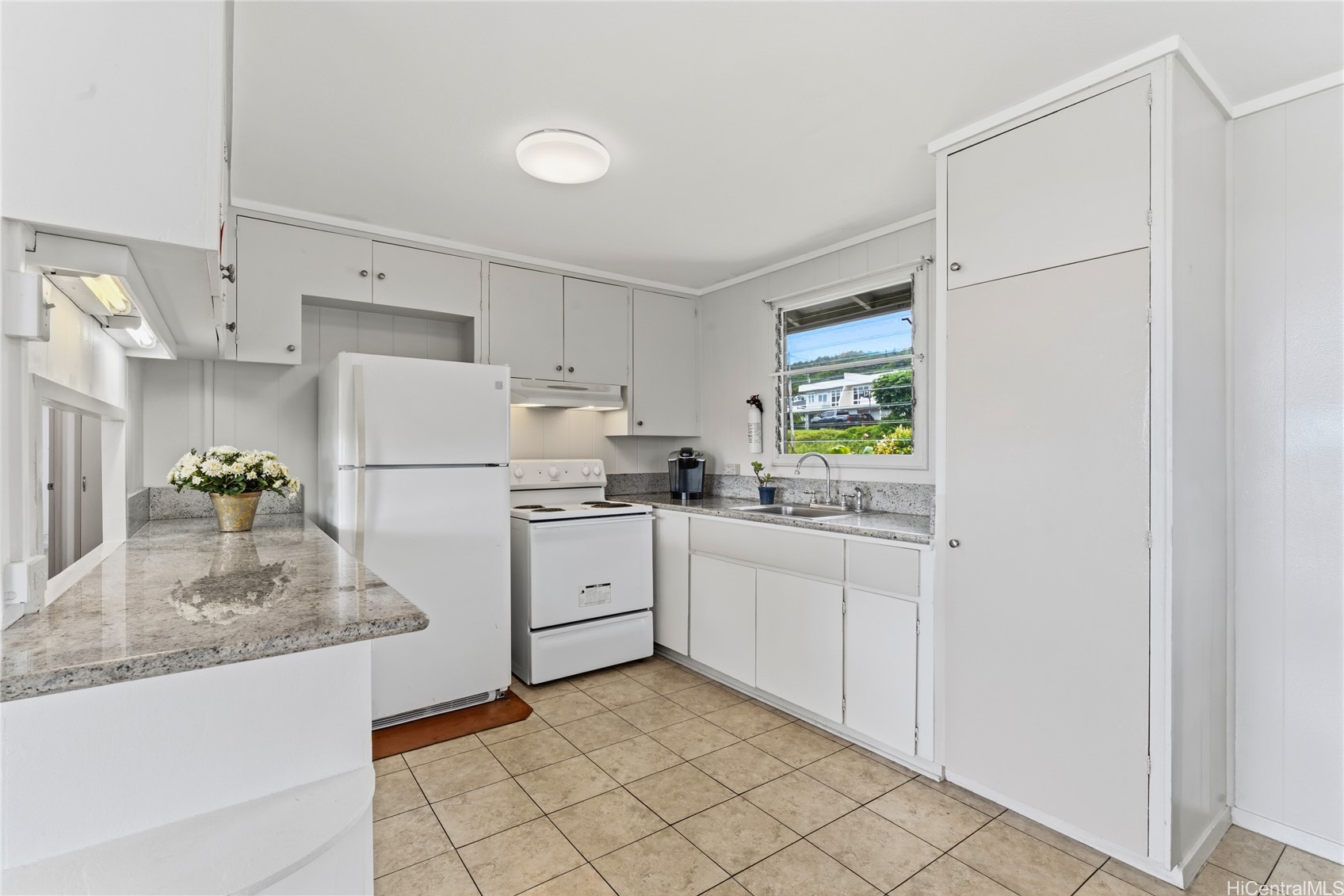 45-9 Kaneohe Bay Drive Property Photo 10