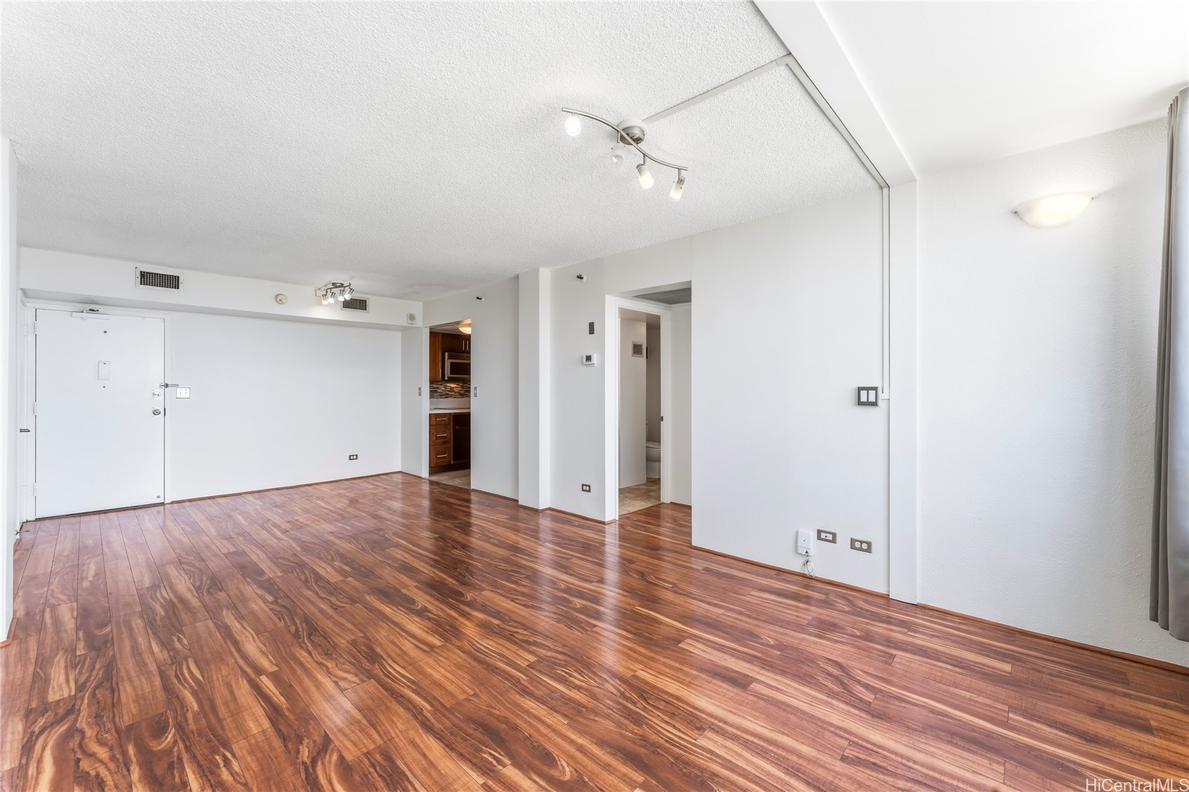 2499 Kapiolani Boulevard 3705 Property Photo 4