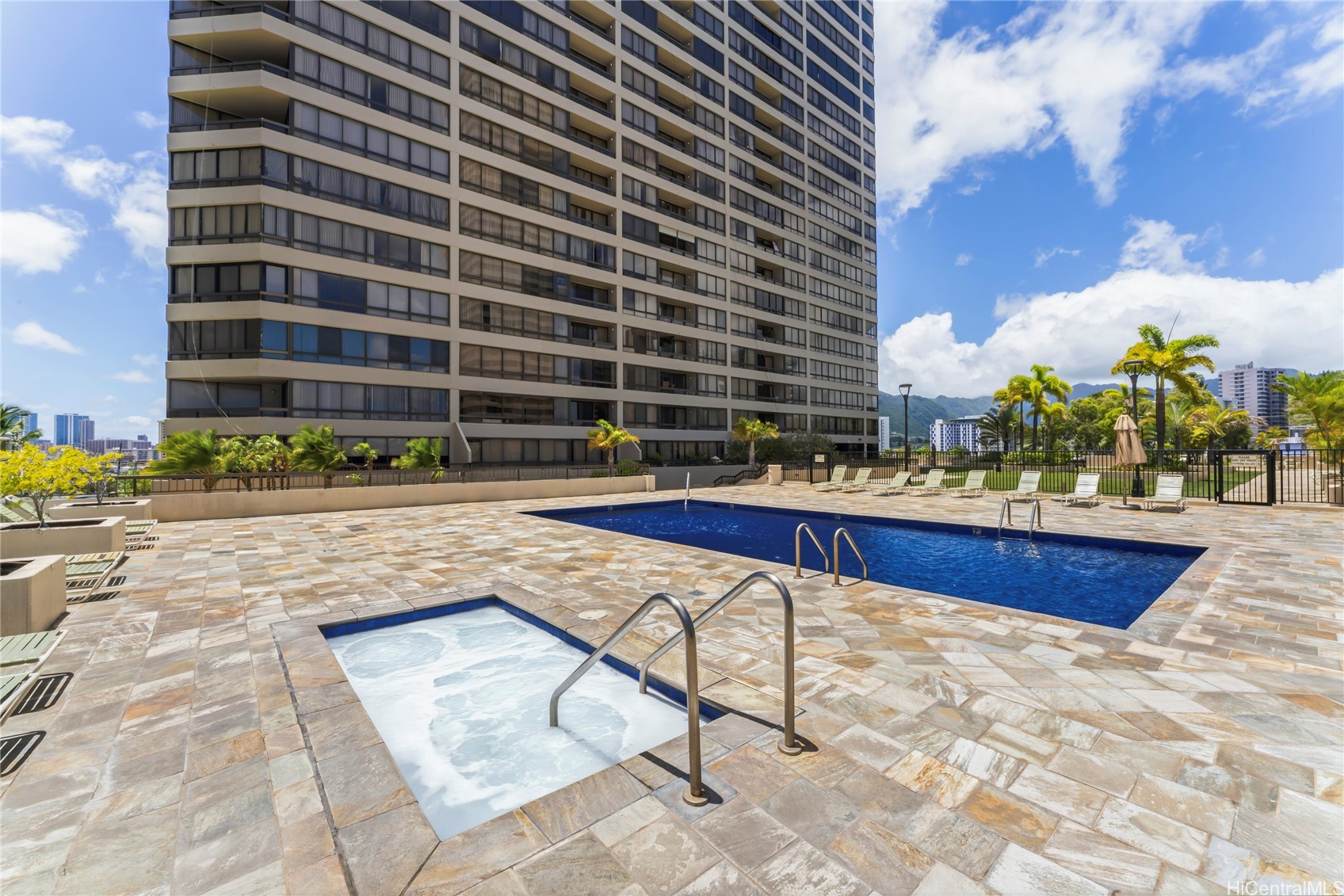 2499 Kapiolani Boulevard 3705 Property Photo 18