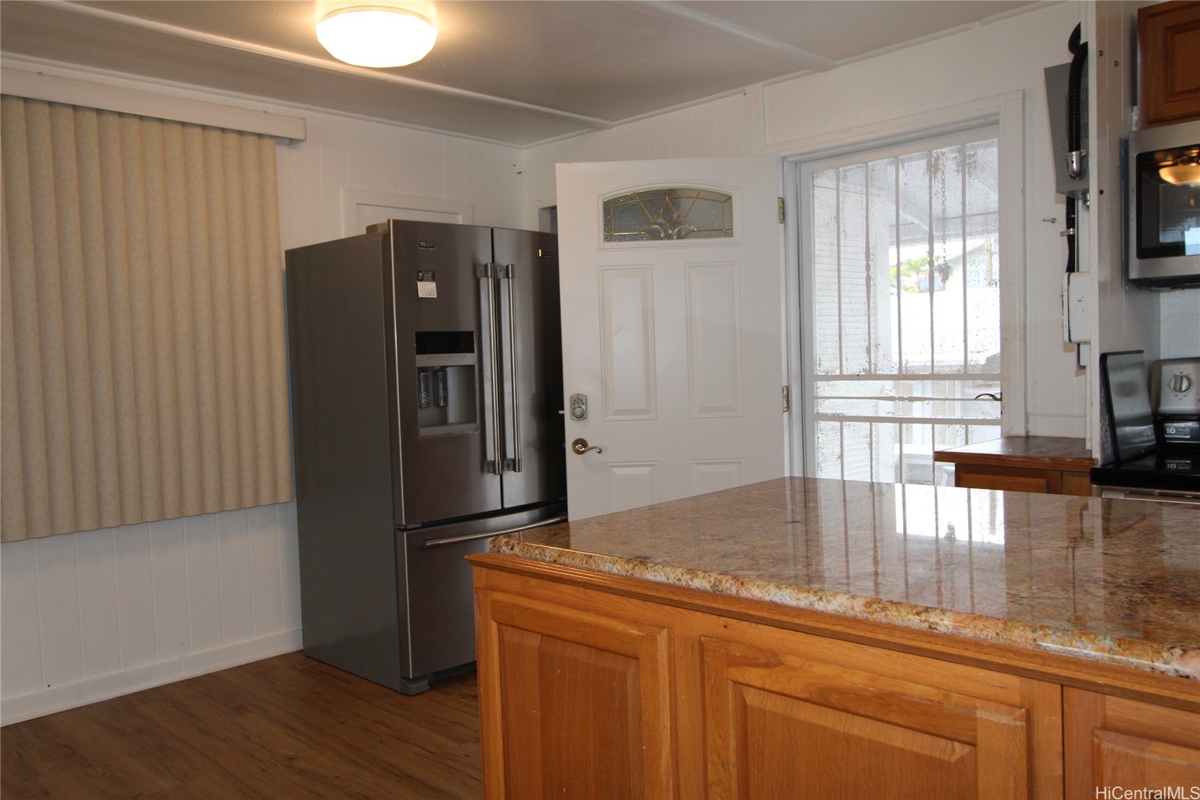 202614000 Property Photo 5