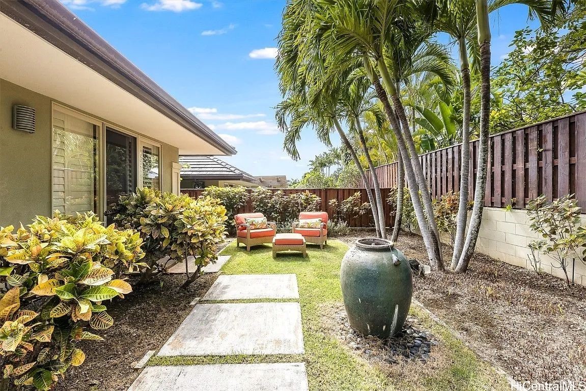 1058 Koko Kai Place Property Photo 25