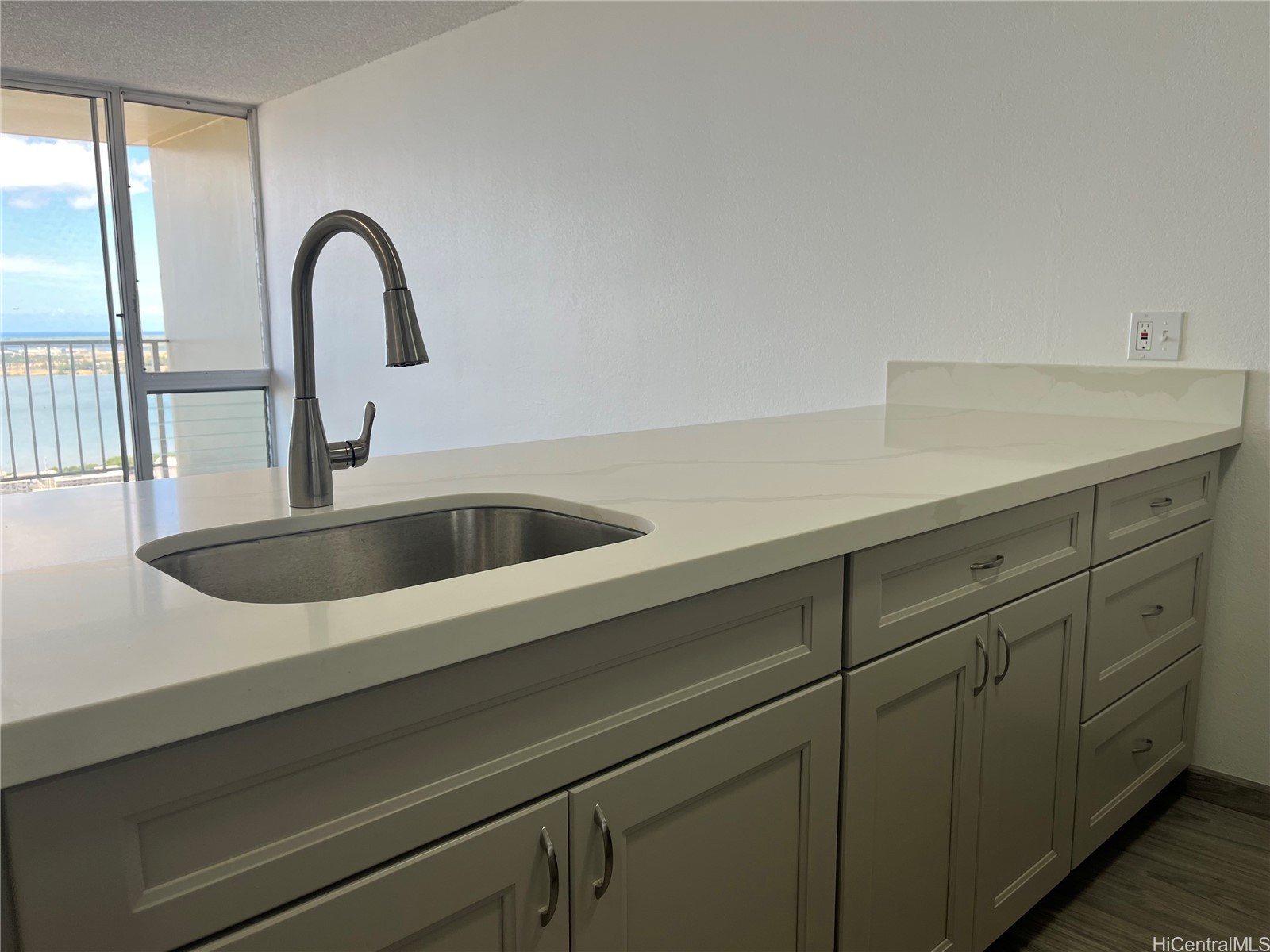 98-099 Uao Place 2806 Property Photo 4