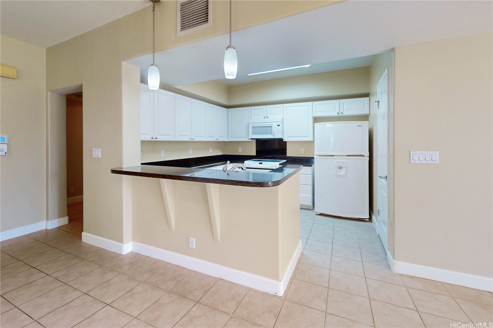 92-1033 Koio Drive M15-6 Property Photo 7