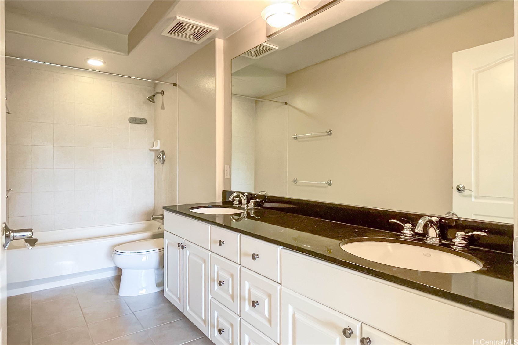 92-1033 Koio Drive M15-6 Property Photo 12