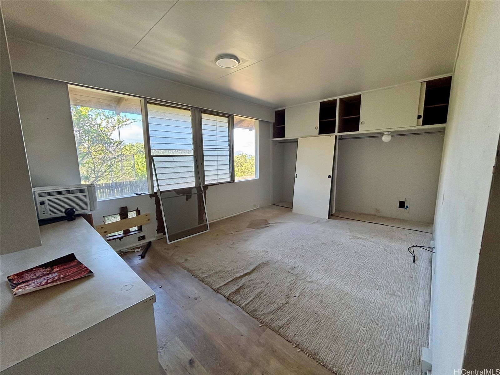 633 Hakaka Place Property Photo 12