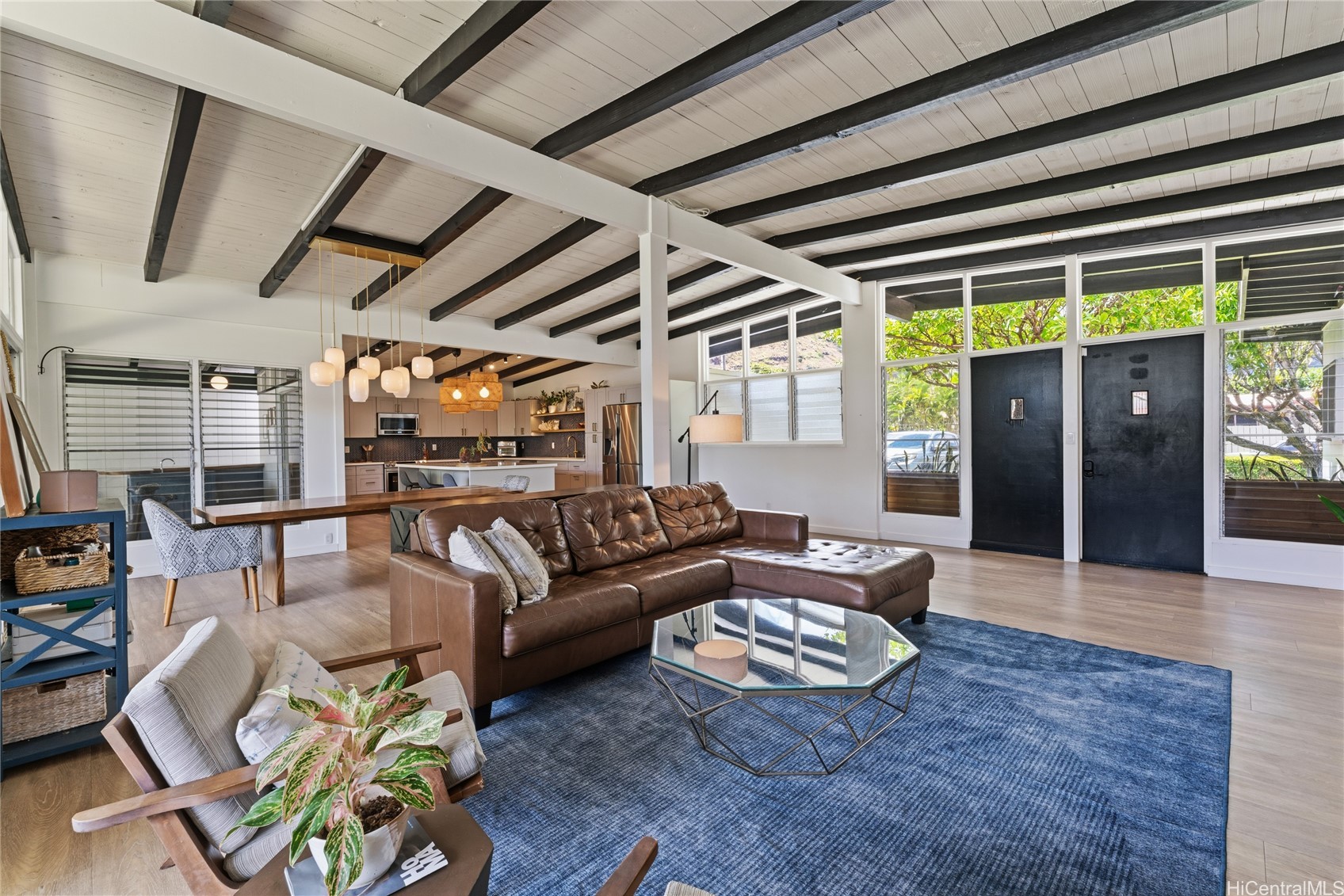 6085 Manukapu Place Property Photo 4
