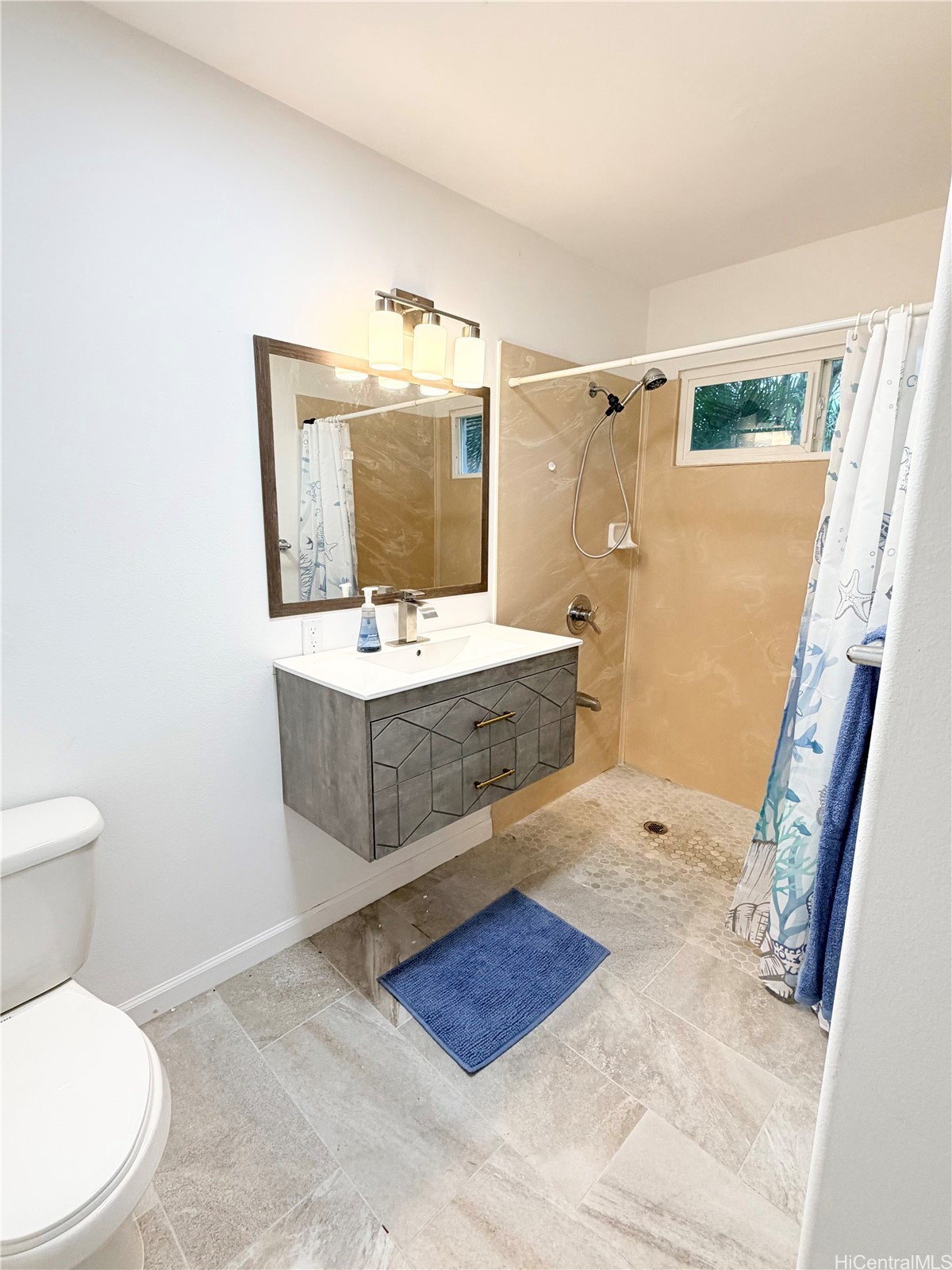 646 Wanaao Road Property Photo 8
