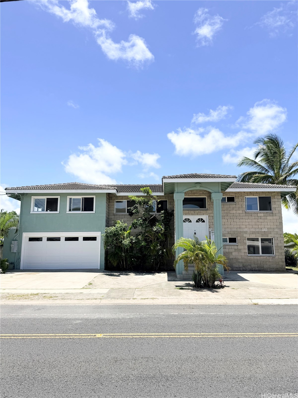 646 Wanaao Road Property Photo 15