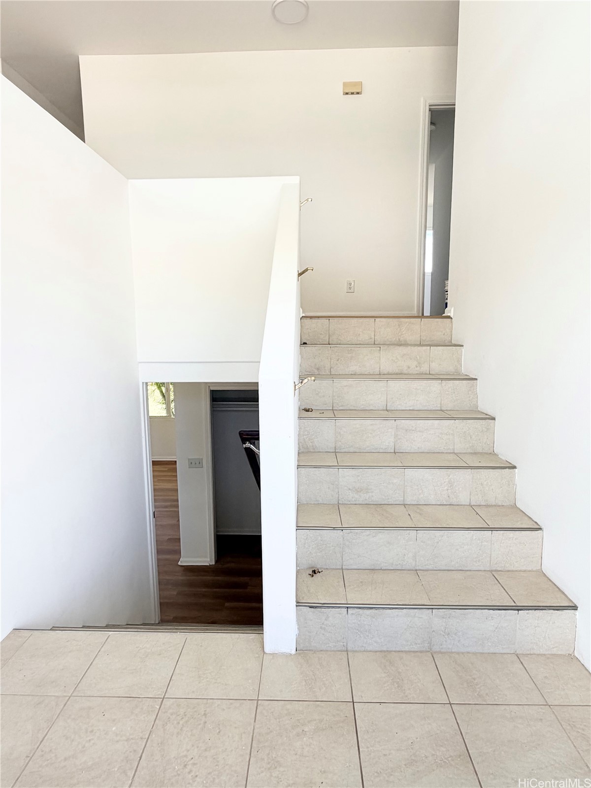 646 Wanaao Road Property Photo 20