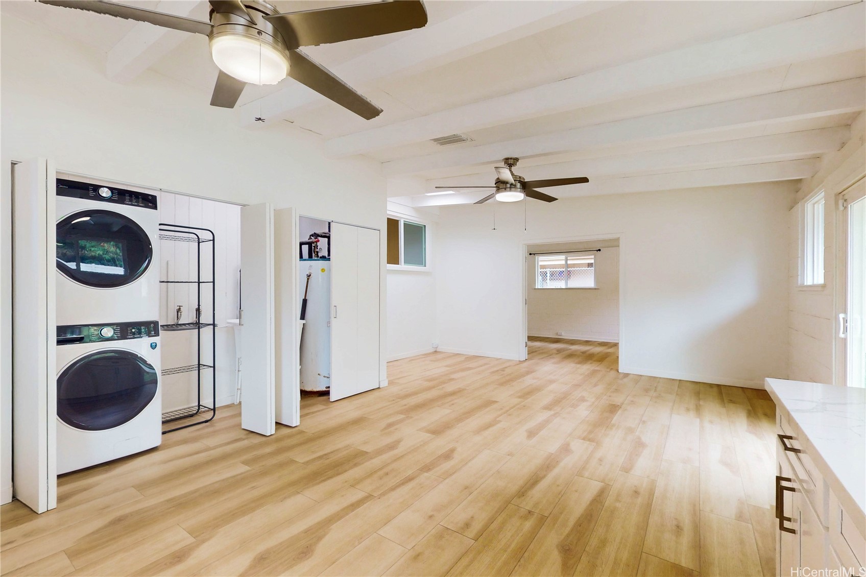 87-269 Mikana Street Property Photo 6