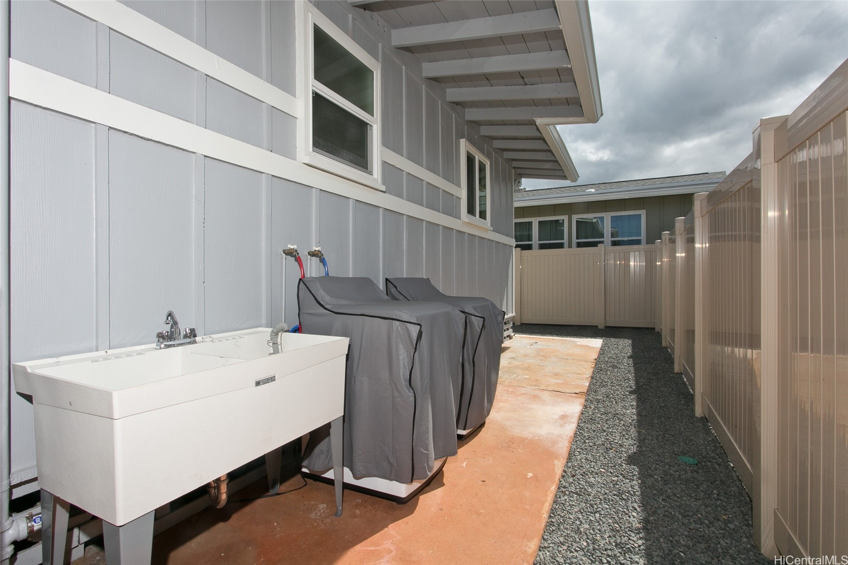 1227 Kaala Avenue Property Photo 22