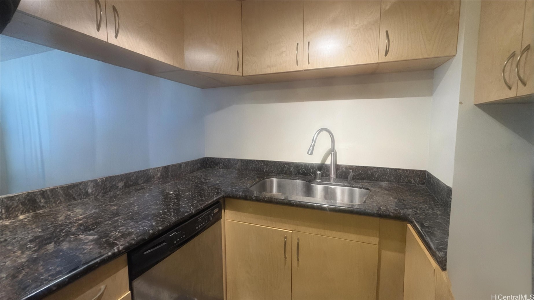 876 Curtis Street 2107 Property Photo 1