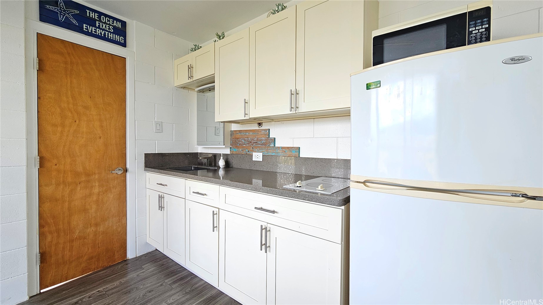 2509 Ala Wai Boulevard 901 Property Photo 15