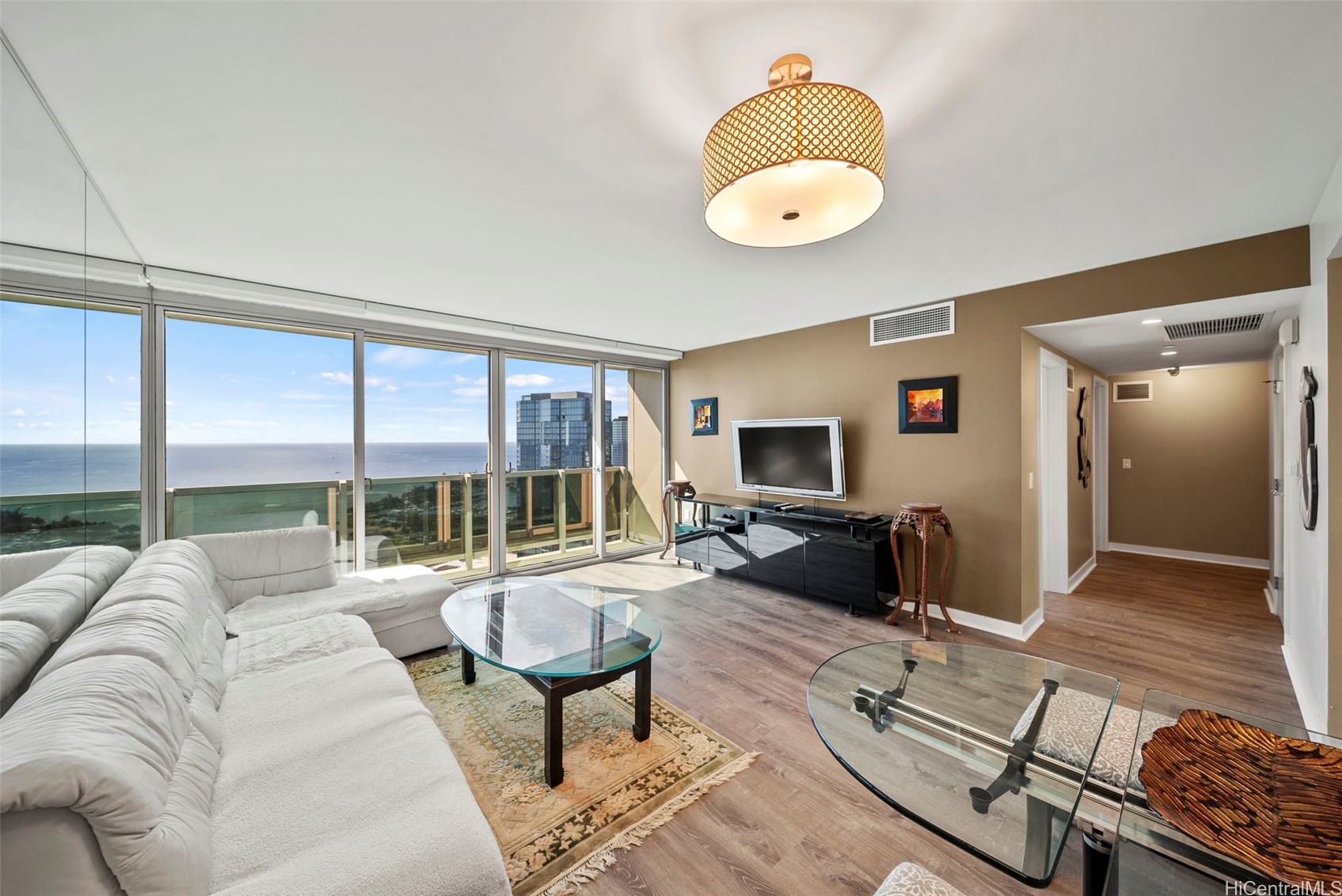 1177 Queen Street 4002 Property Photo 6