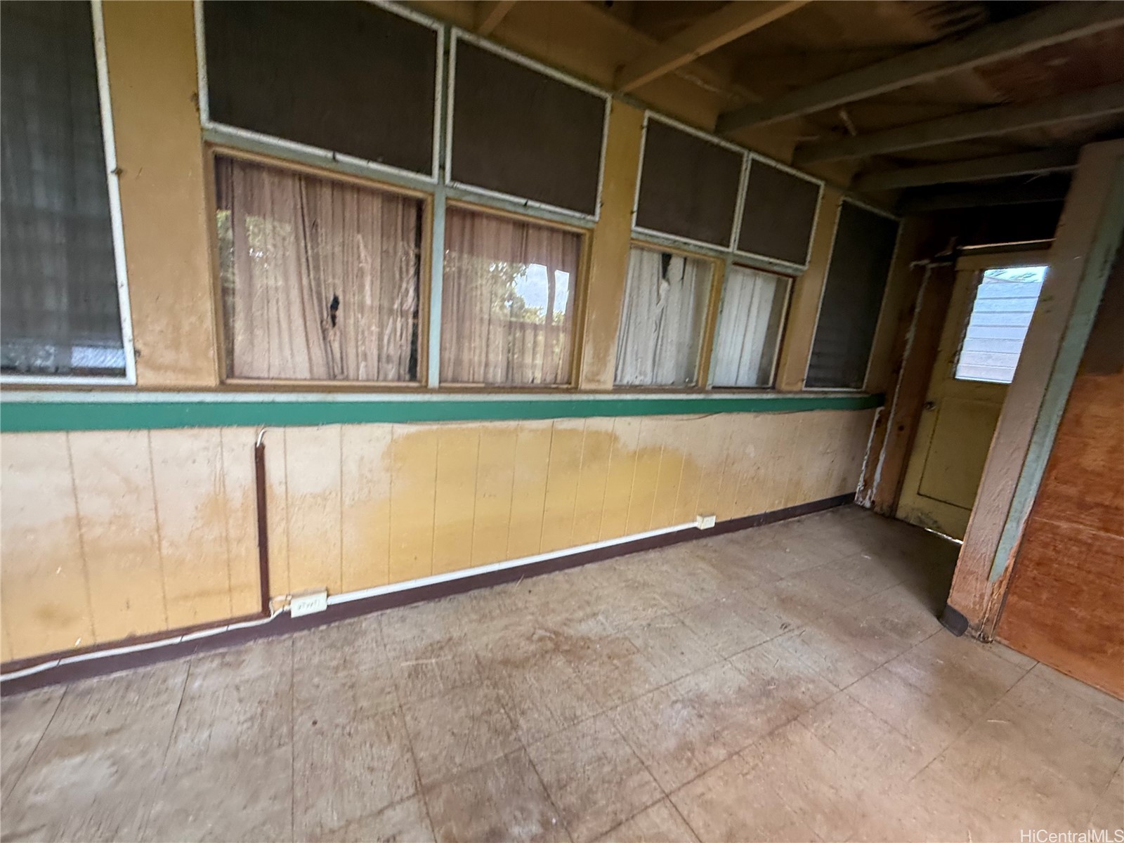 1358 Wanaka Street Property Photo 4