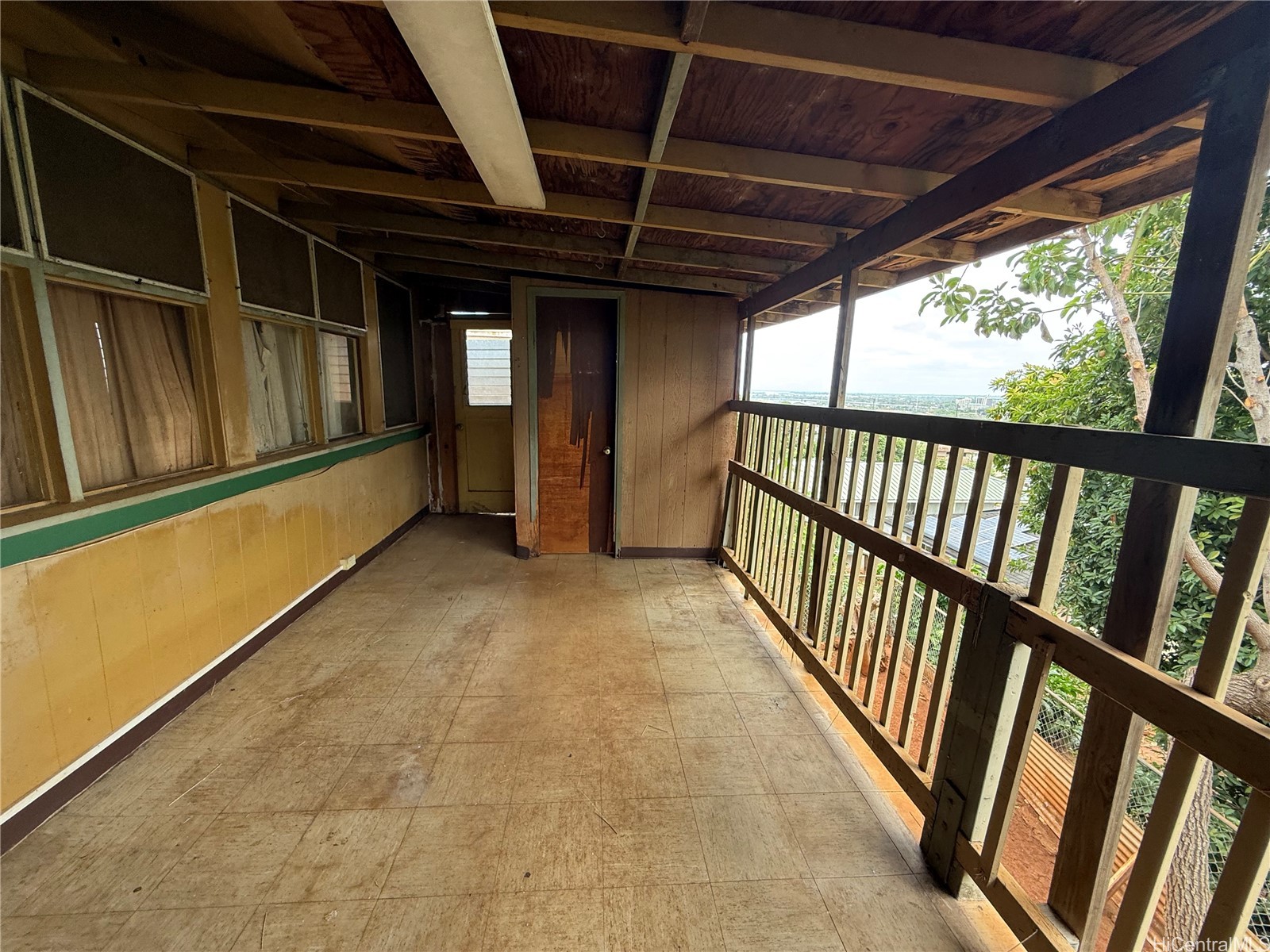 1358 Wanaka Street Property Photo 5