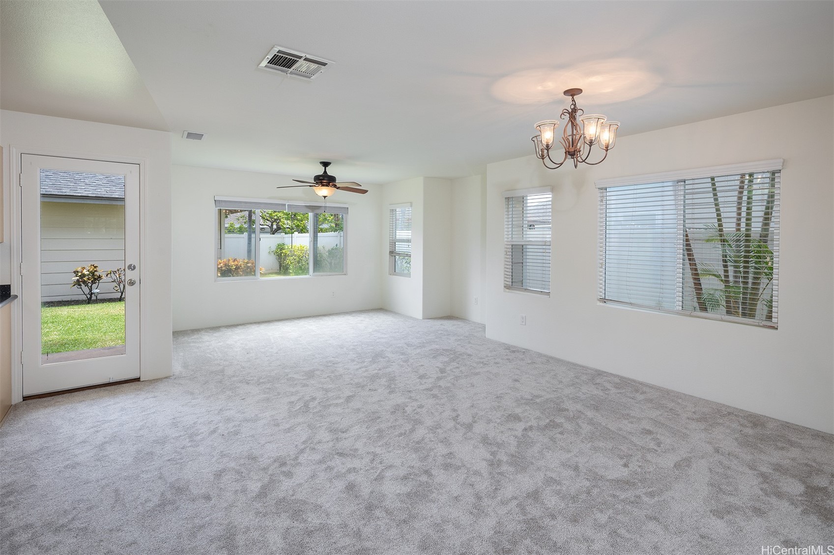 91-1037 Kai Loli Street Property Photo 2
