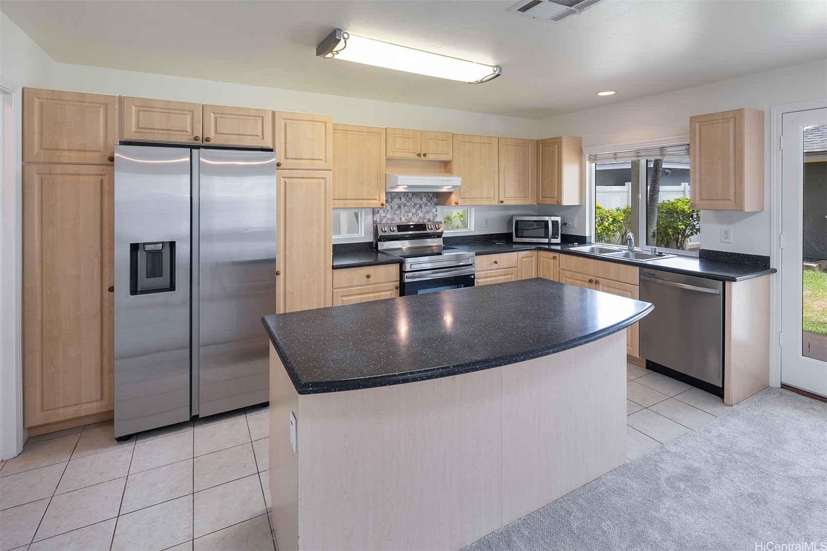 91-1037 Kai Loli Street Property Photo 4