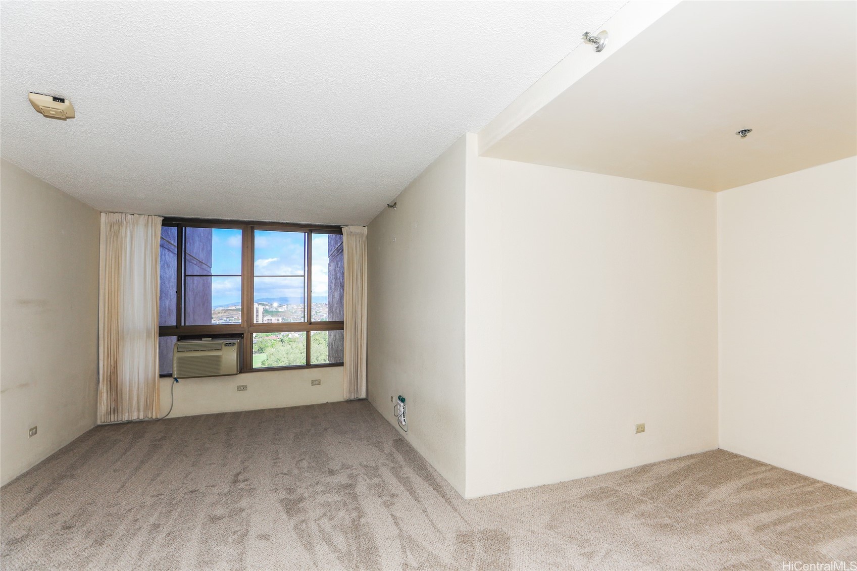 5333 Likini Street 1504 Property Photo 6