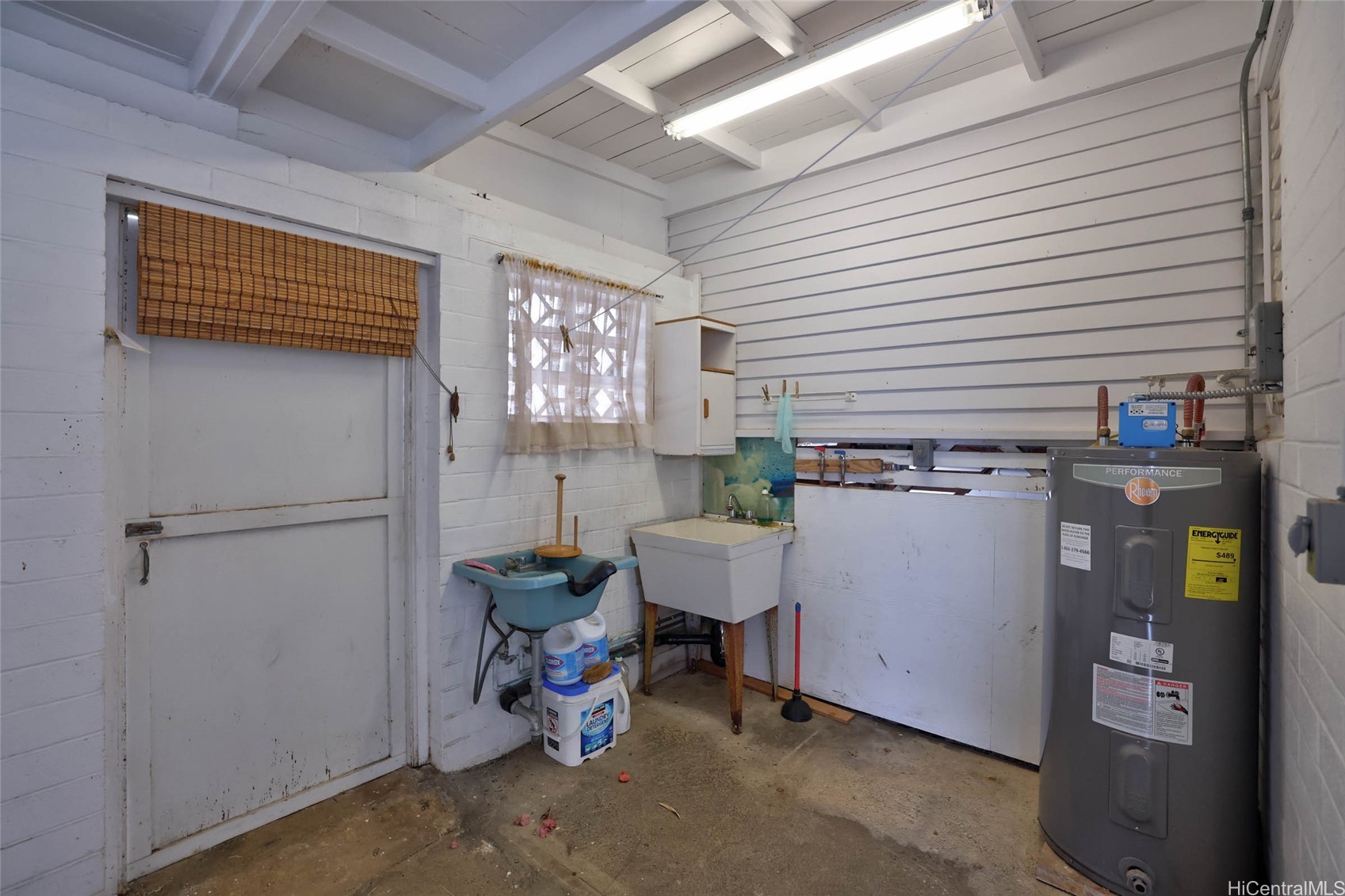 860 Hind Iuka Drive Property Photo 17