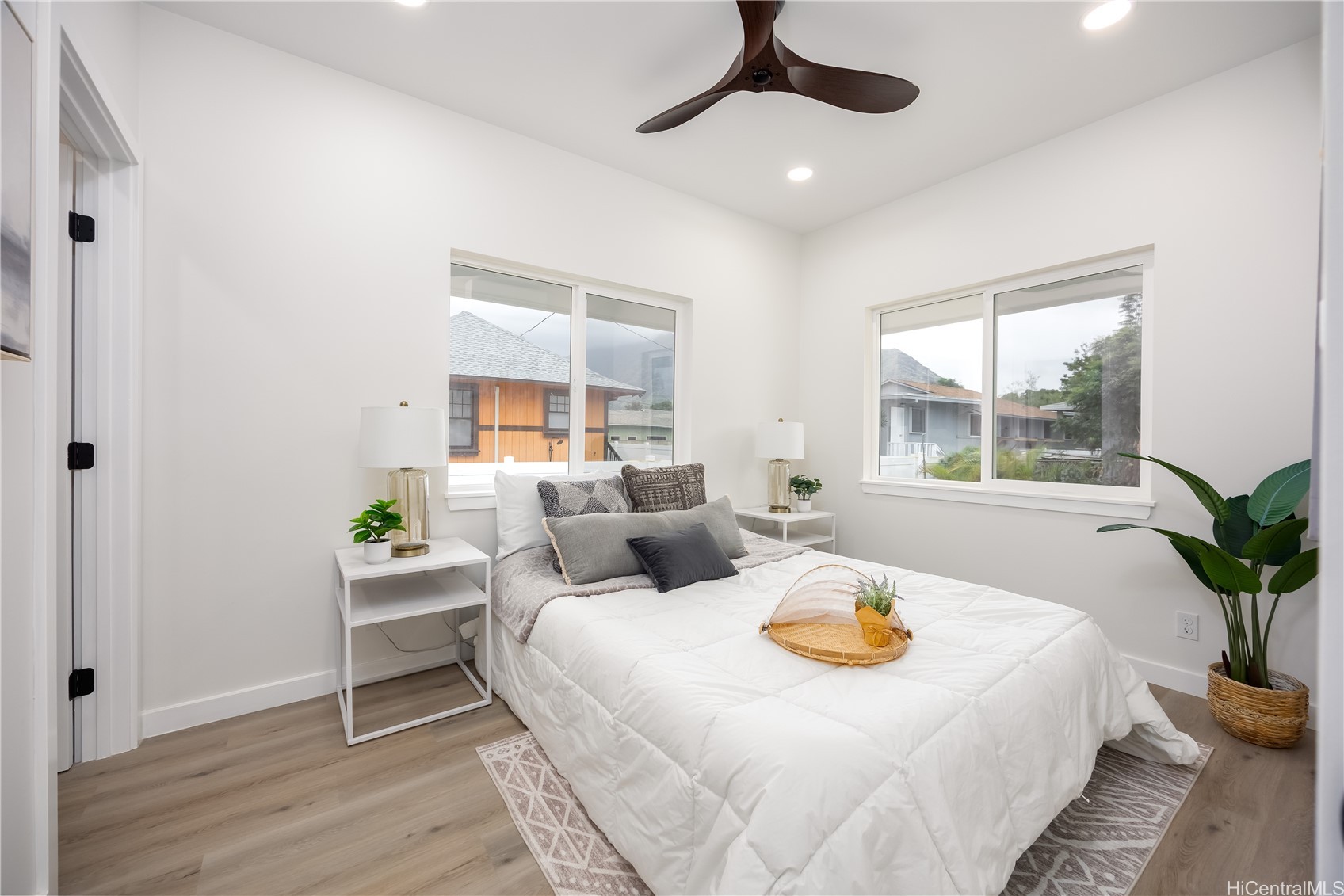 84-1036 Farrington Highway B Property Photo 2