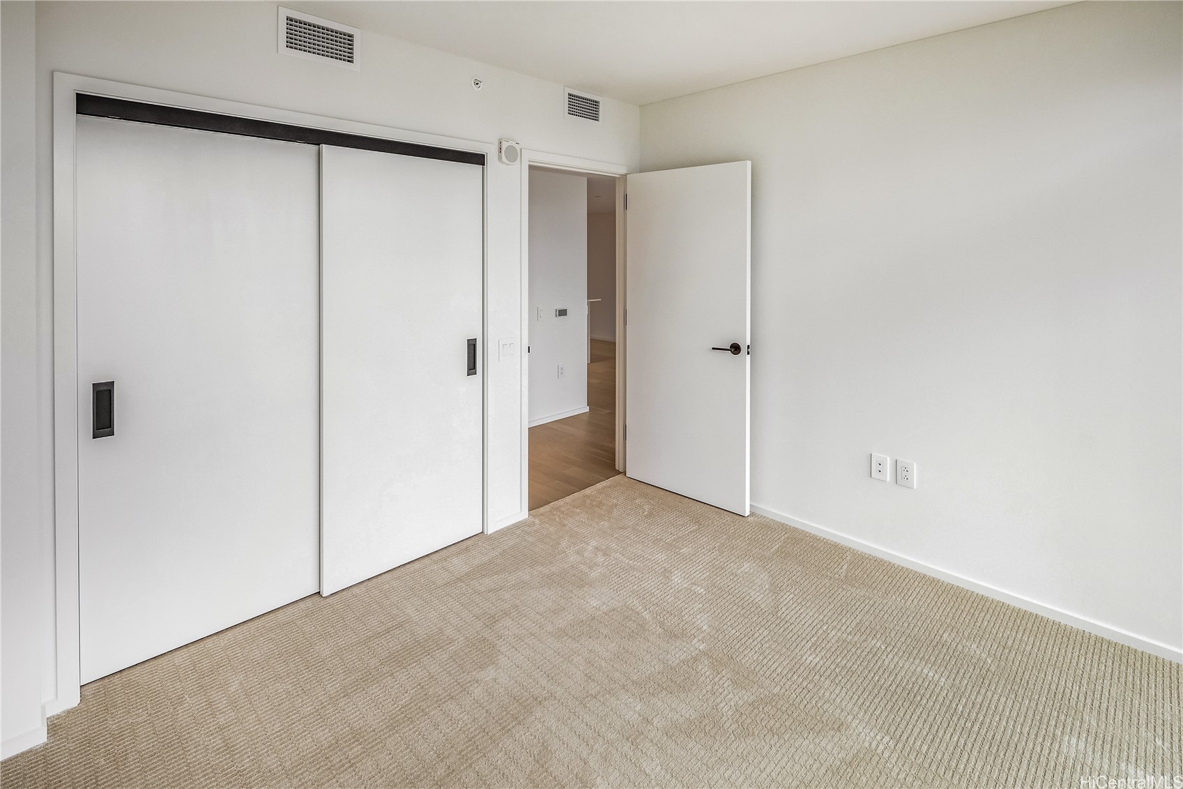 333 Ward Avenue 3311 Property Photo 11