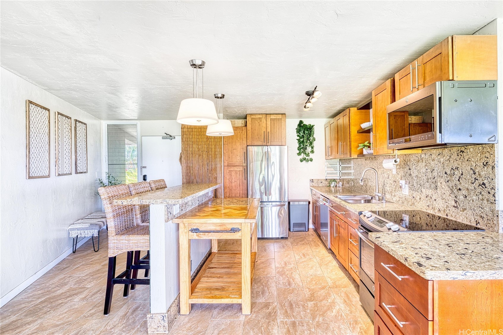 87-561 Farrington Highway 102 Property Photo 13