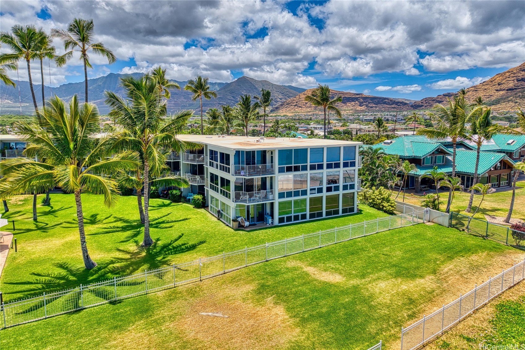 87-561 Farrington Highway 102 Property Photo 17