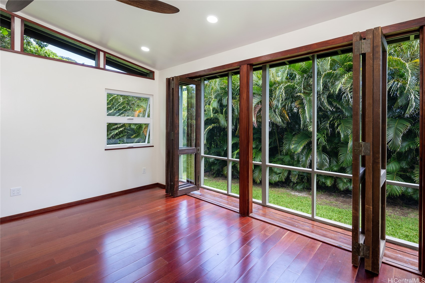 21 Homelani Place A Property Photo 5